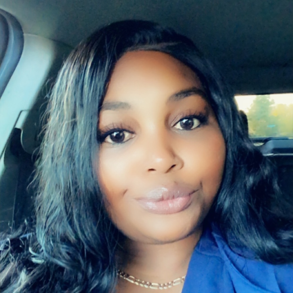 Meet your Posher, Rachina